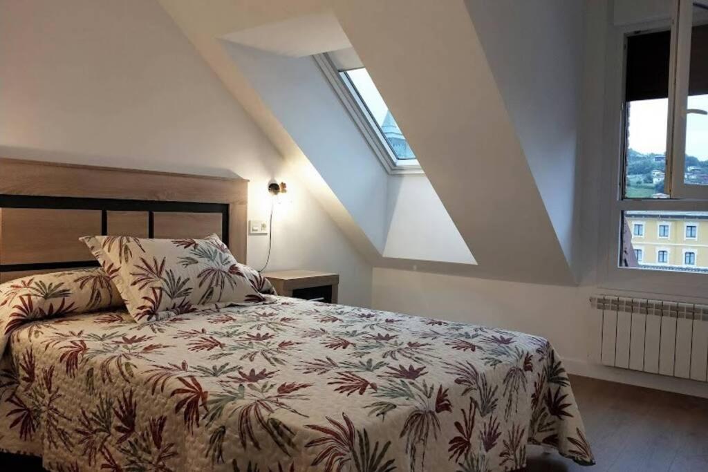 Precioso Atico En El Centro De Cangas De Onis Apartment Ngoại thất bức ảnh